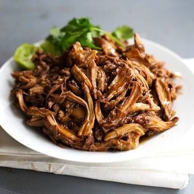 Honey Glazed Crockpot Chicken Adobo - simple pantry ingredients, hardly any hands-on time, 200 calories. | https://science-daily.online