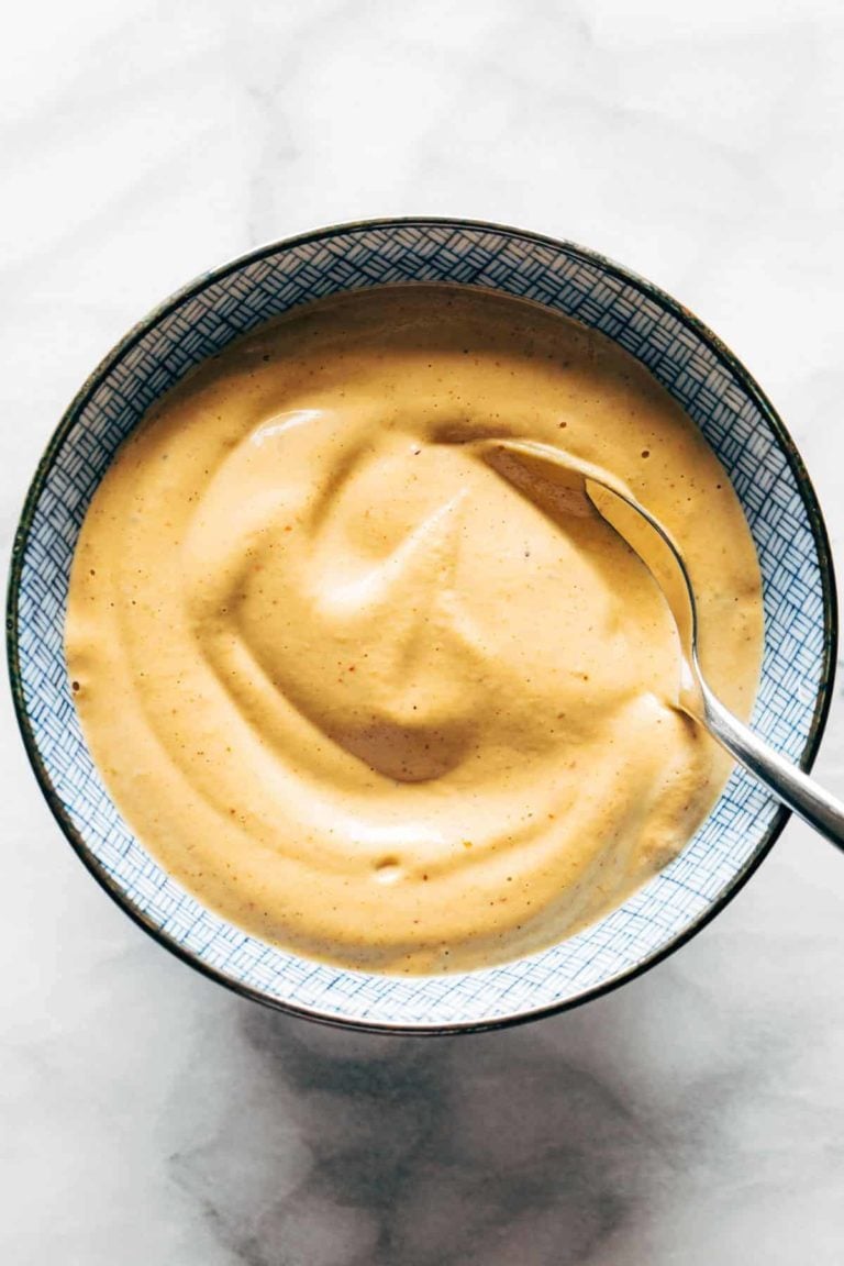 Chipotle cashew queso in a bowl.